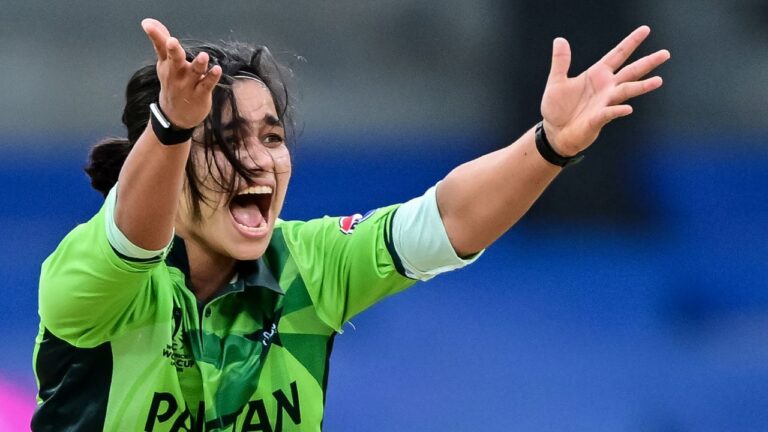 4,4,4,4! Pakistan’s Fatima Sana Brutally Insulted By West Indies Ahead Of T20 Wo – पाकिस्तान की कप्तान फातिमा सना की वेस्टइंडीज ने की धुनाई, मैच में लुटाए इतने रन