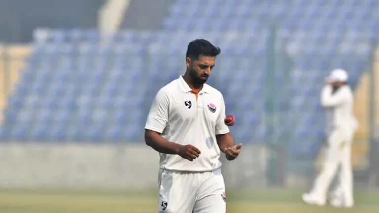 शुभमन गिल पर उठे सवाल: आकिब नबी को अफगानिस्तान टेस्ट से बाहर रखने में क्या था गिल का हाथ?